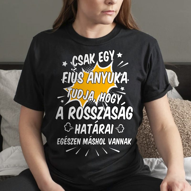 Csak egy fiús anyuka tudja póló Lovenir.hu