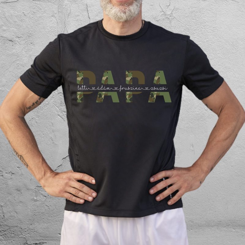 Terepmintás Papa feliratos póló nevekkel Lovenir.hu