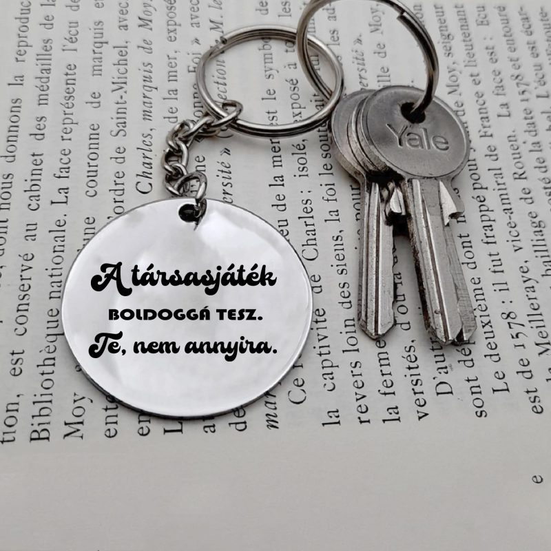 A társasjáték boldoggá tesz kulcstartó Lovenir.hu